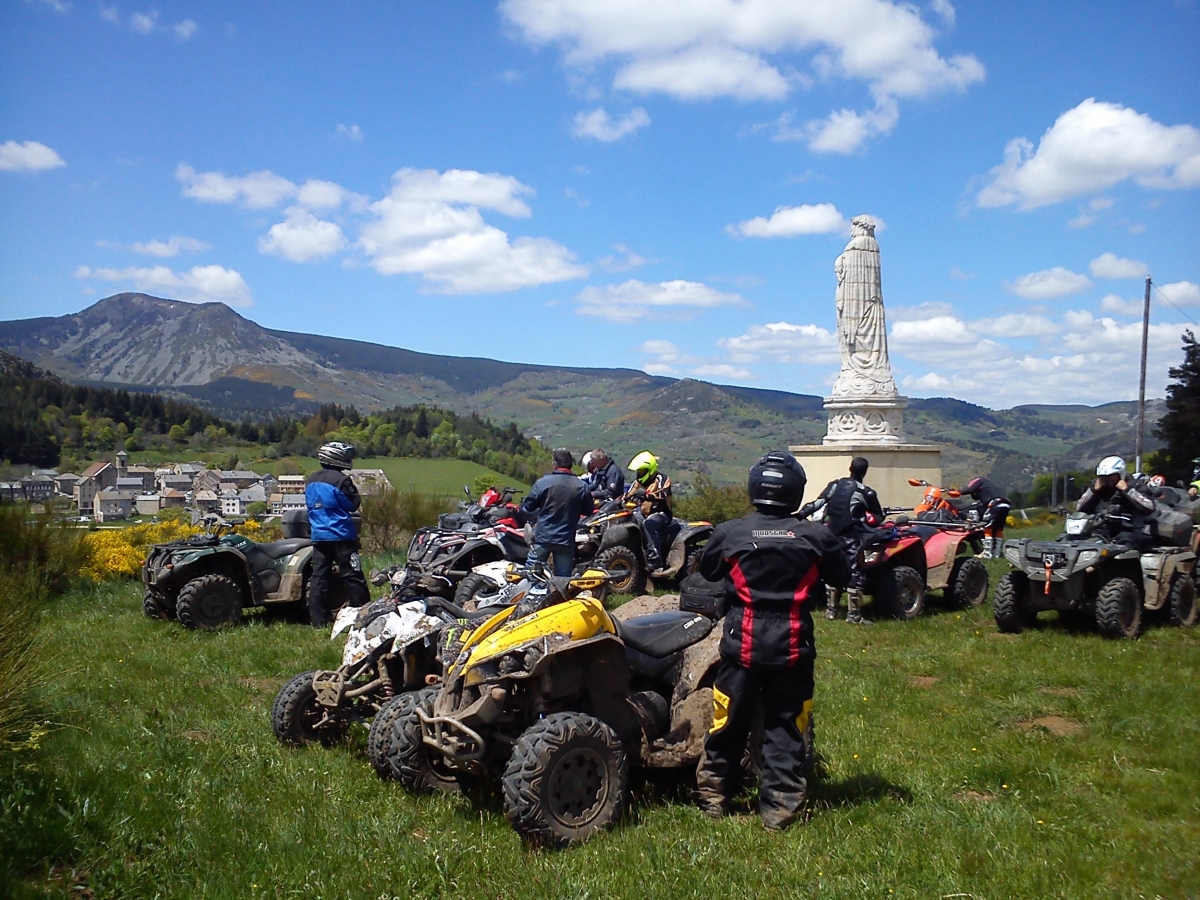 randonnee quad pilat